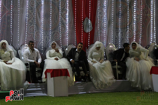 صور حفل زفاف جماعى لـ120 عريس وعروسة داخل دريم بارك فى يوم اليتيم (1)
