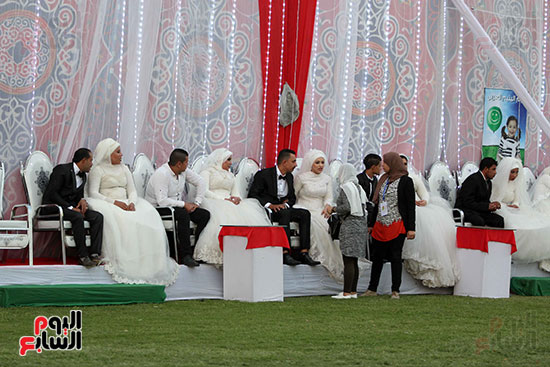 صور حفل زفاف جماعى لـ120 عريس وعروسة داخل دريم بارك فى يوم اليتيم (27)