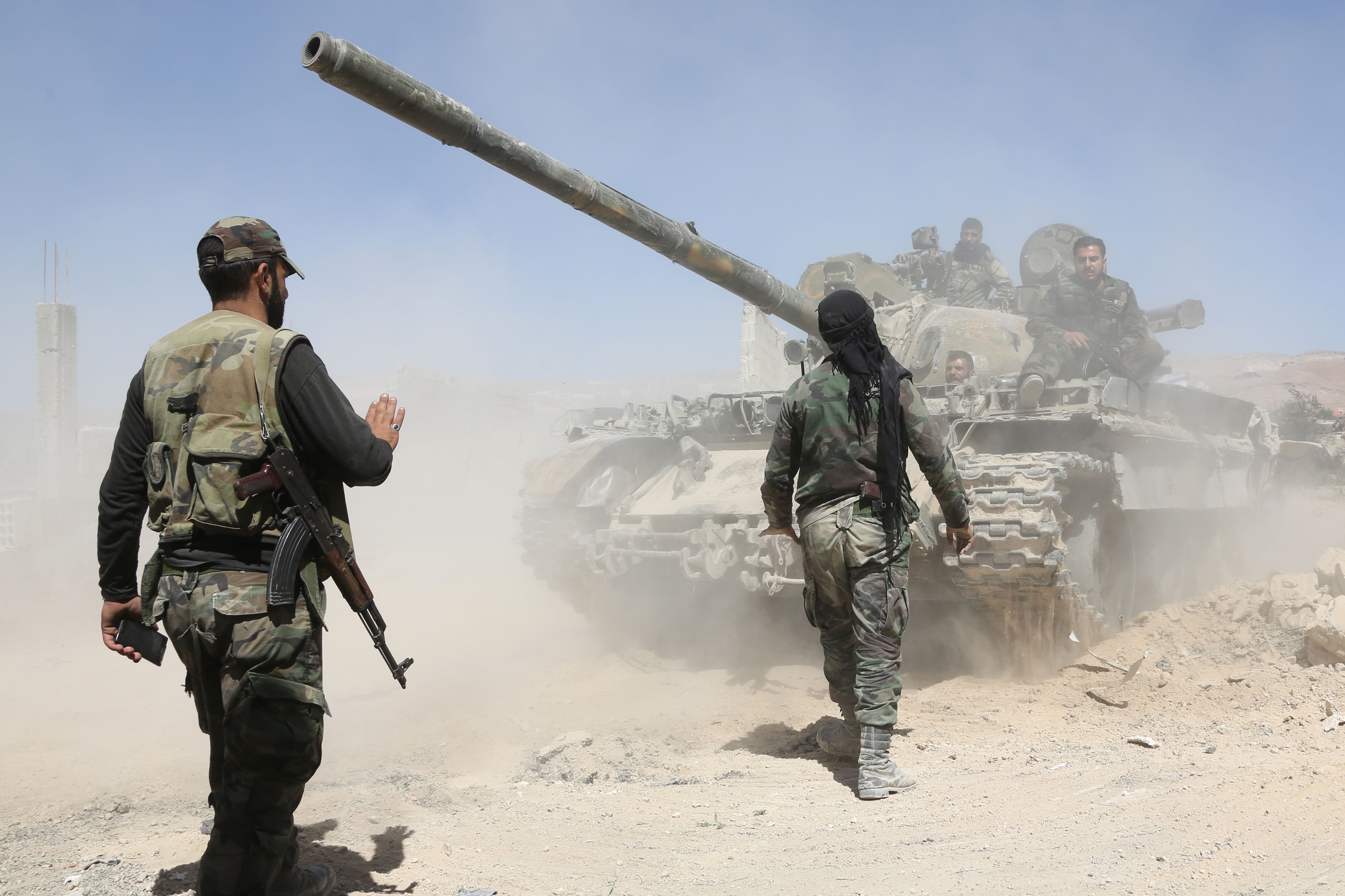 دبابات الجيش السوري