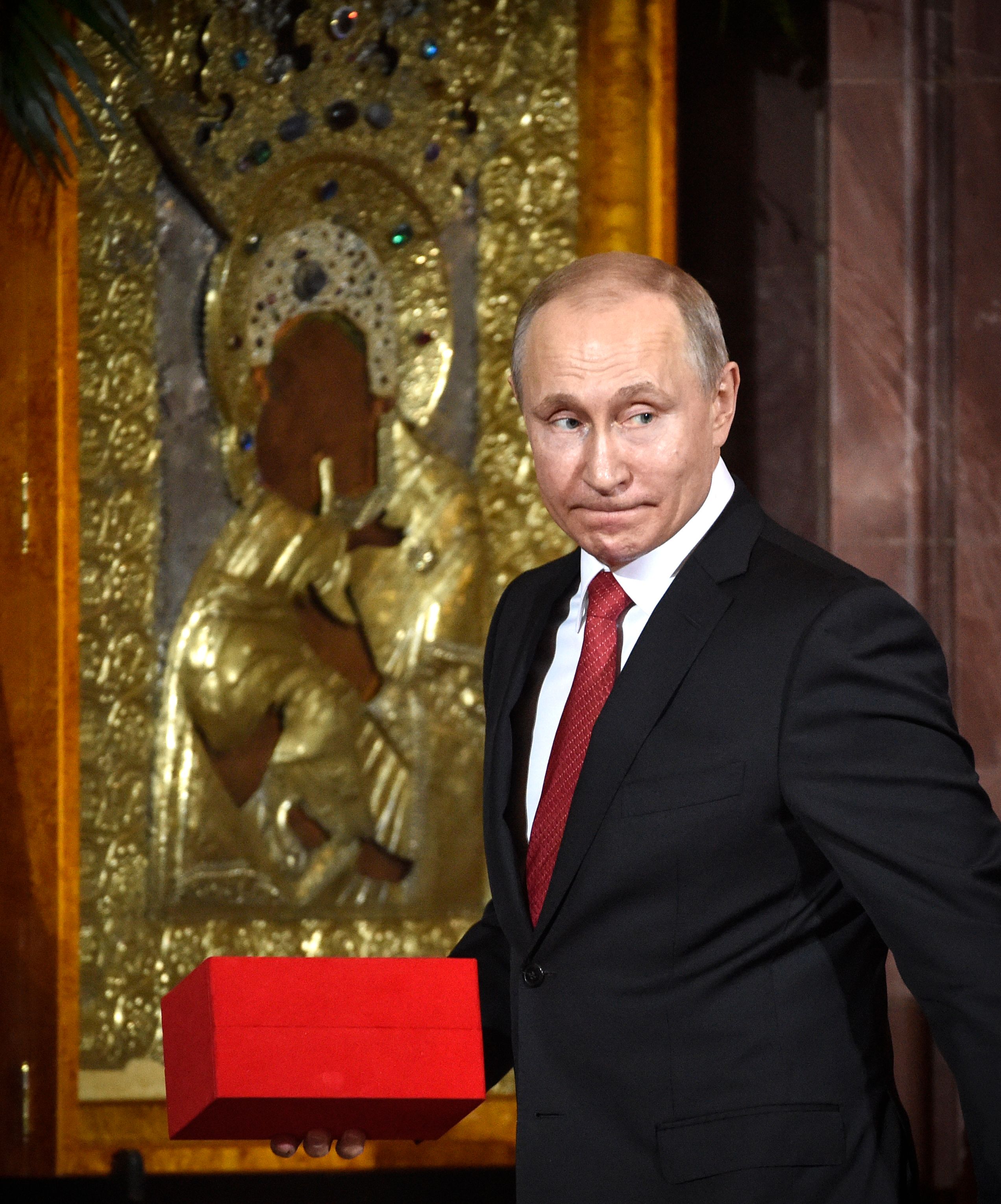الرئيس الروسى يحضر قداس عيد الفصح