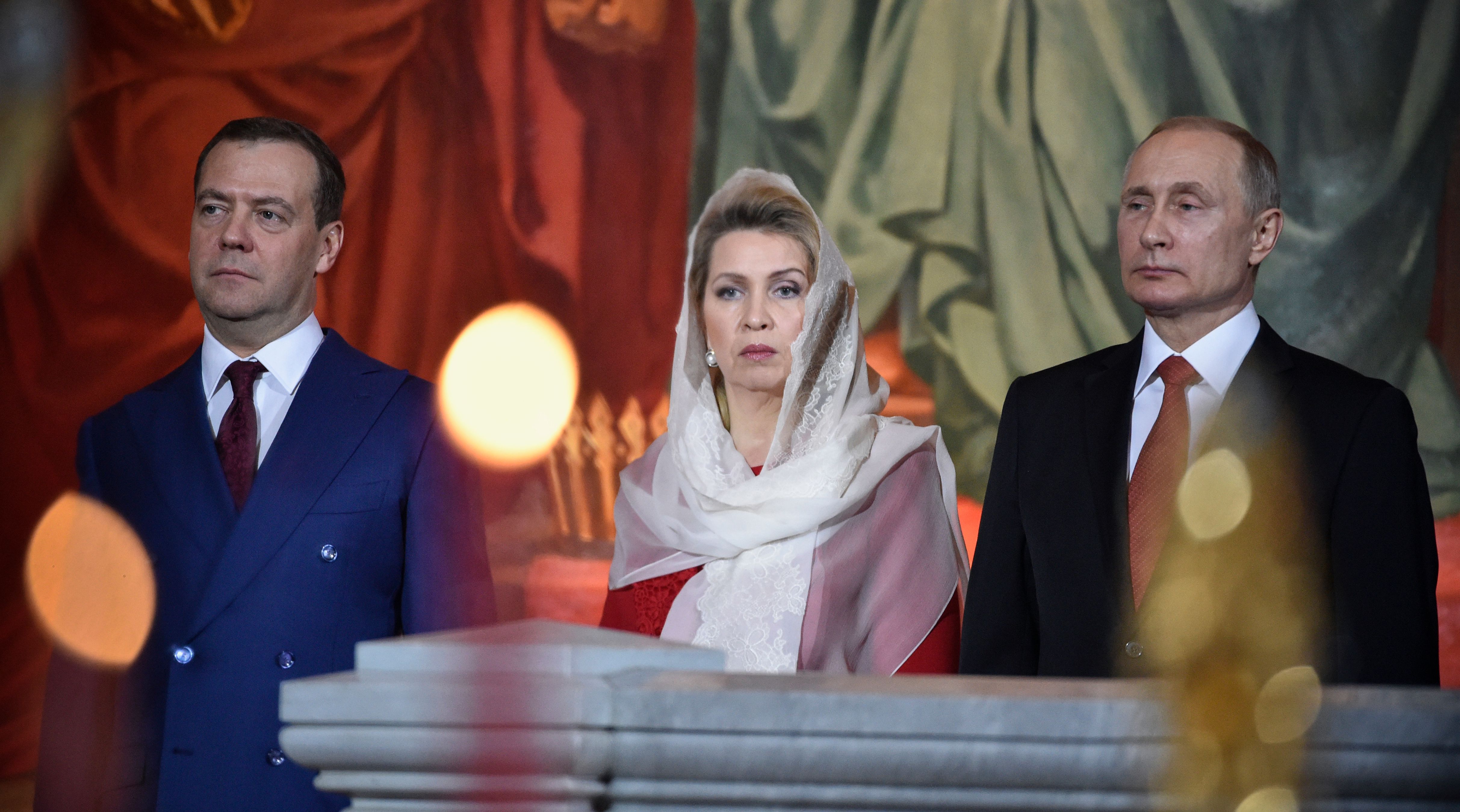 الرئيس الروسى وقرينته يحضران قداس عيد الفصح
