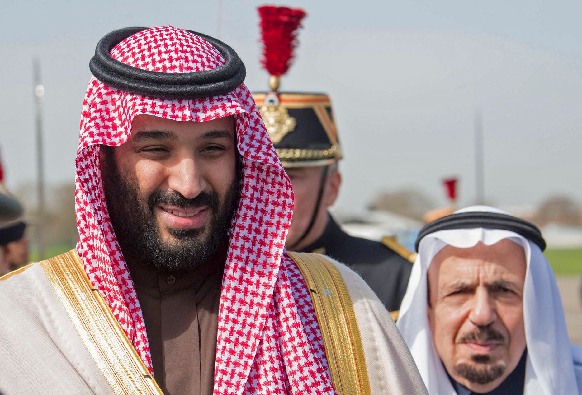 ولى العهد السعودى يصل فرنسا