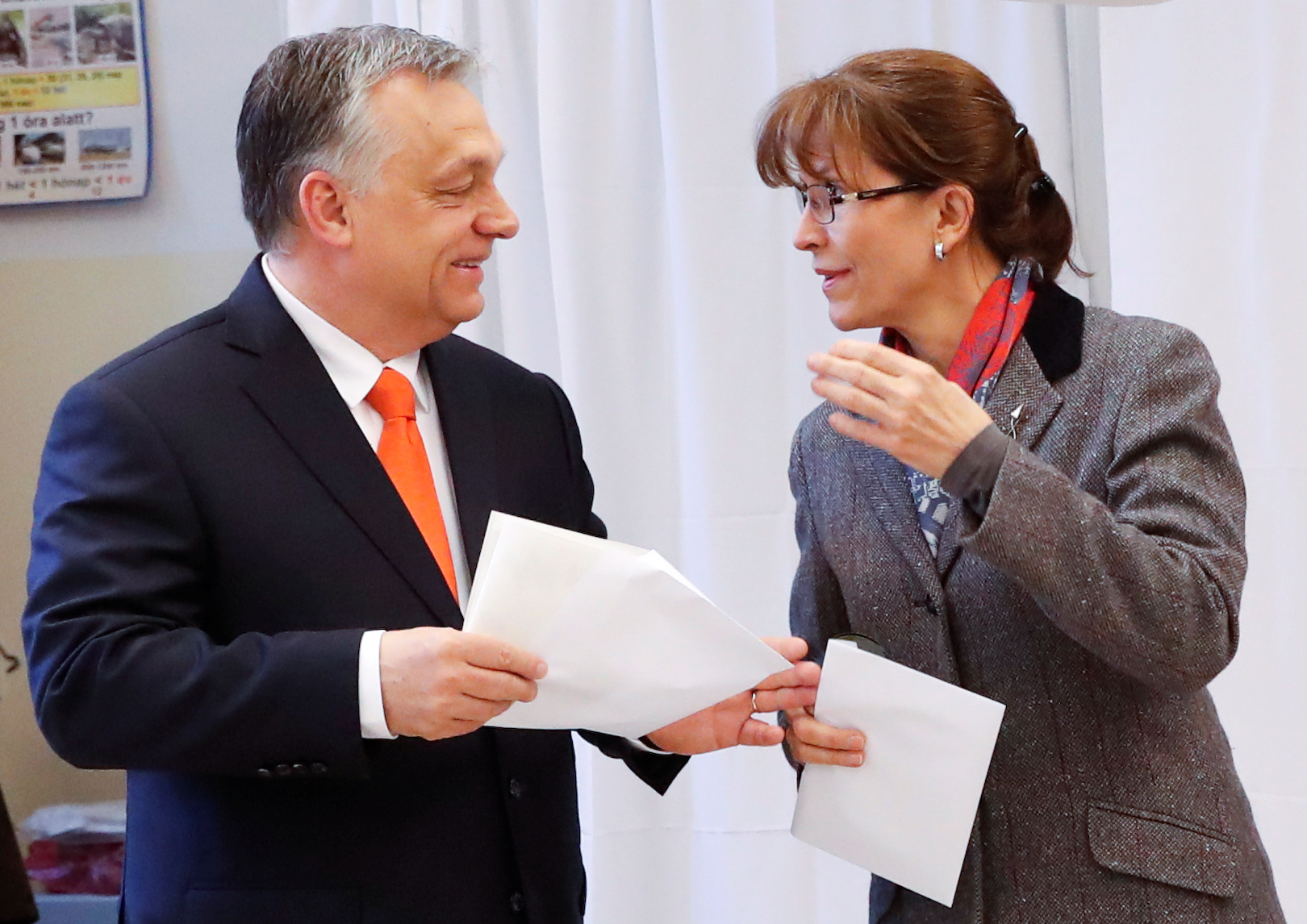 رئيس وزراء المجر وزوجته