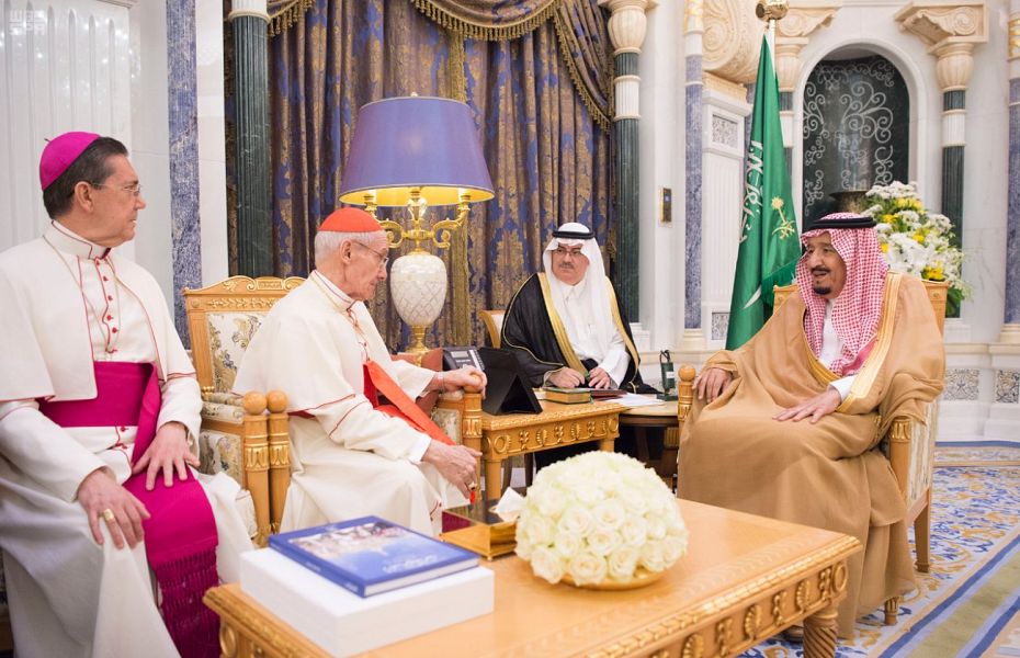 وفد الفاتيكان يلتقى العاهل السعودى فى الرياض