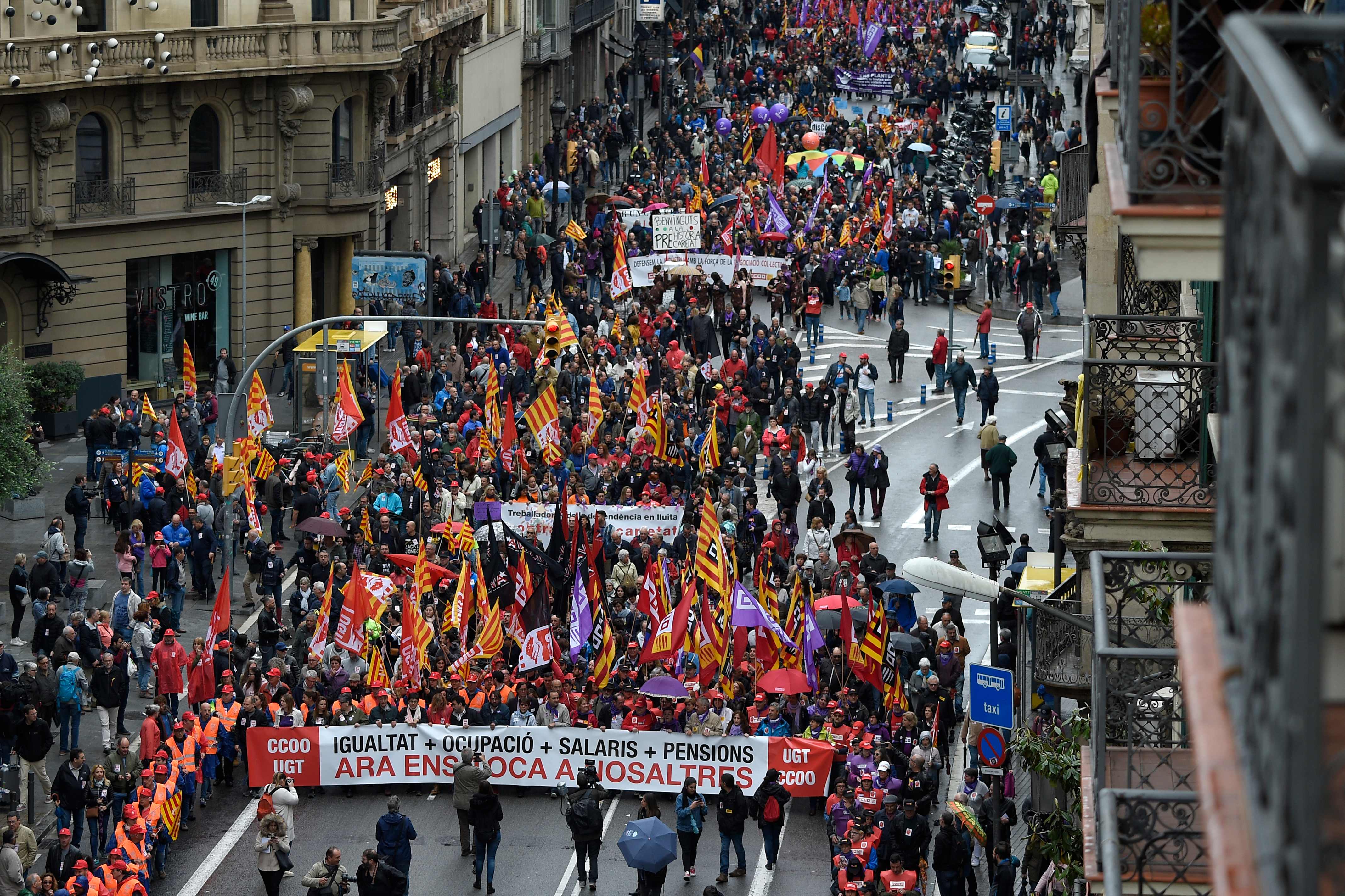  المظاهرات فى إسبانيا 
