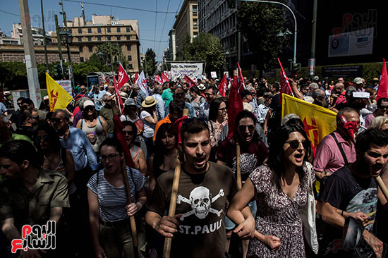متظاهرون يونانيون 