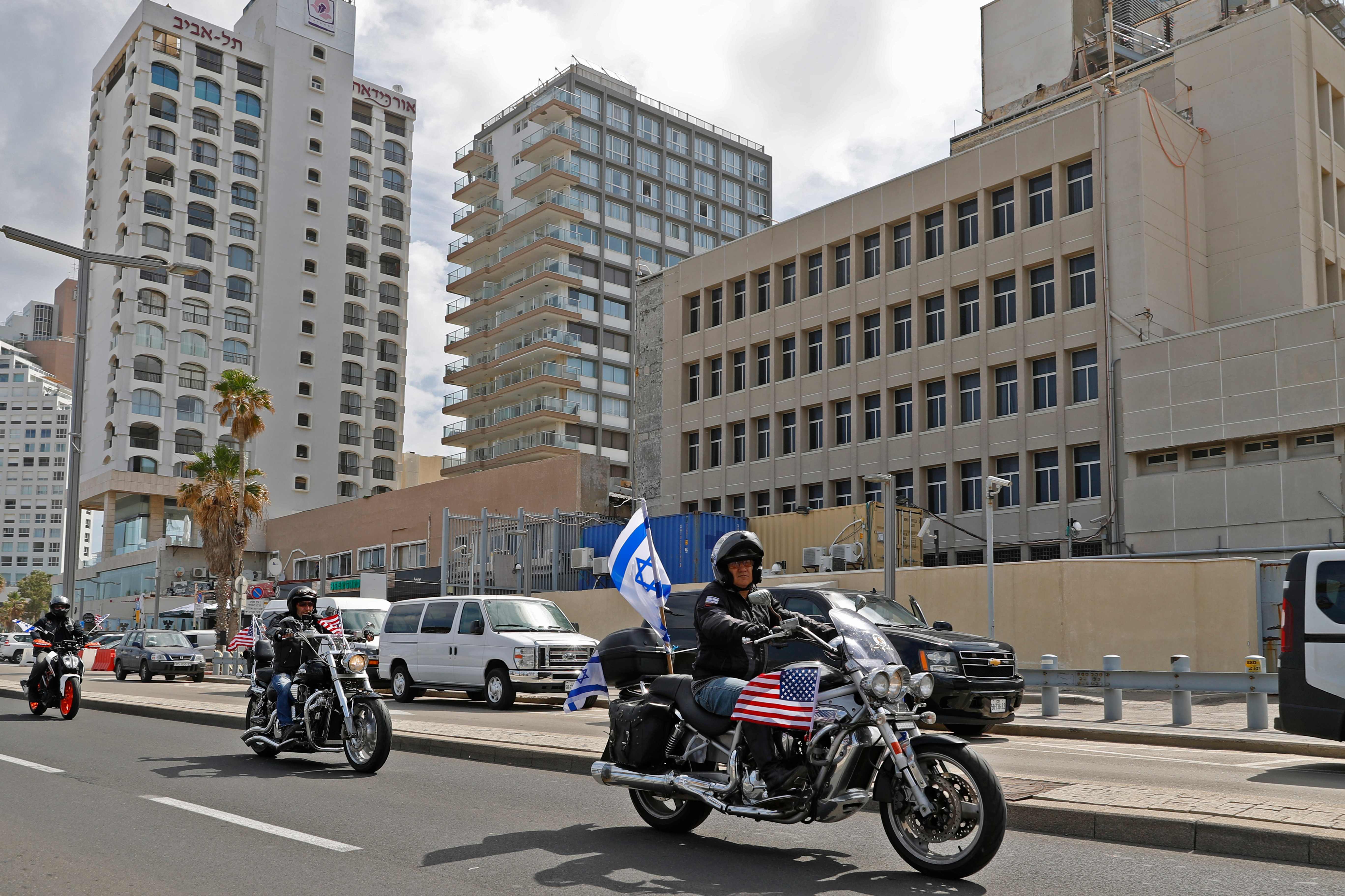 رالى دراجات بخارية احتفاءً بنقل السفارة الأمريكية للقدس