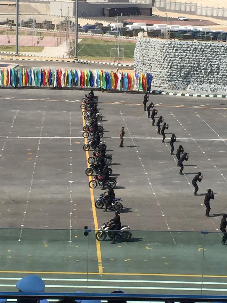 عروض لمركبات الشرطة الحديثة امام وزير الداخلية (4)