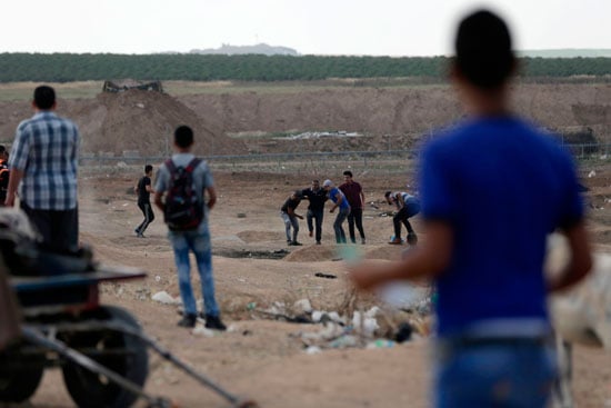 إصابة فى صفوف الفلسطينيين بقطاع غزة
