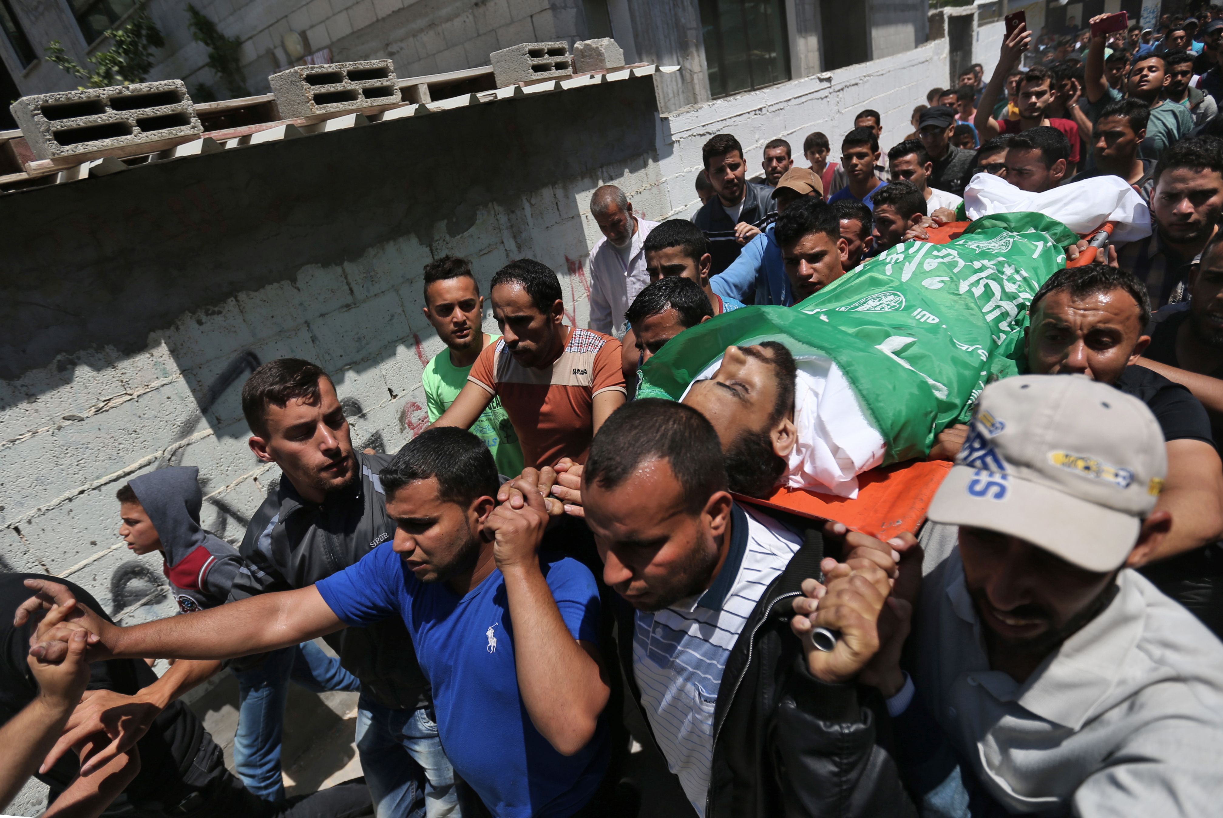  تشييع جثمان الشهيد الفلسطينى 