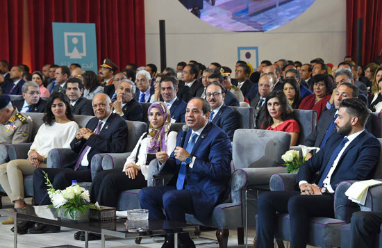 مؤتمر الشباب بمشاركة الرئيس السيسى (2)