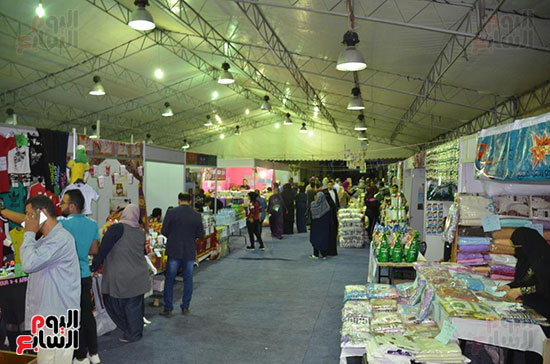 جانب من معرض المشغولات بأهلاً رمضان جانب من معرض المشغولات بأهلاً رمضان