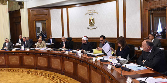 صور اجتماع مجلس الوزراء (10)