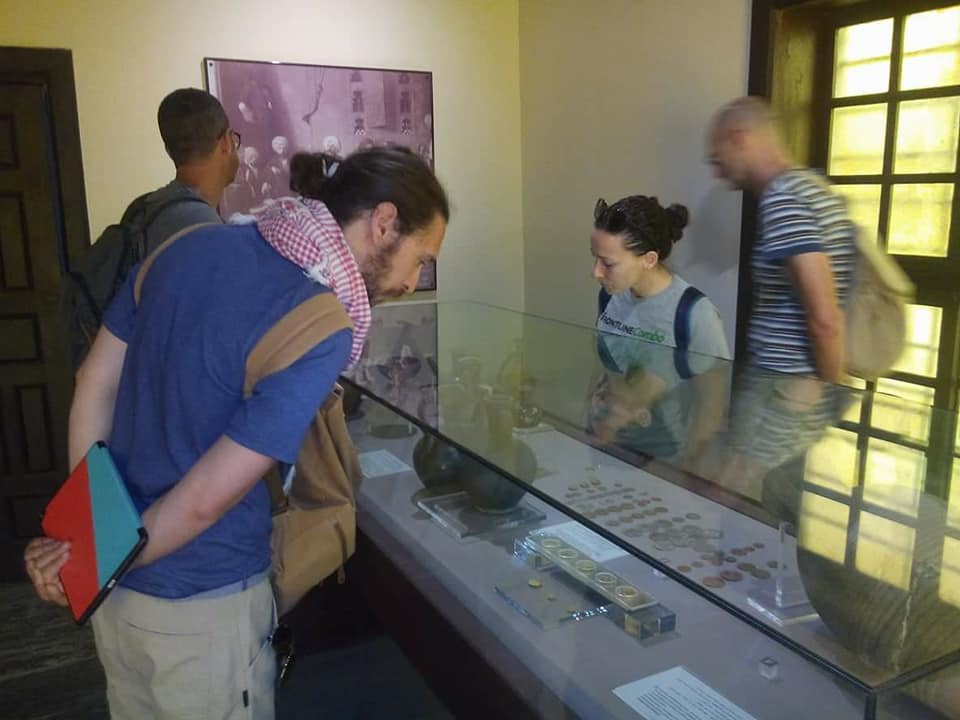 وفد من السياح الإيطاليين يزورون متحف رشيد (5)