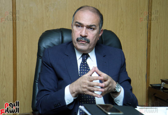 -الدكتور-أحمد-حجازى-رئيس-مجلس-إدارة-الشركة-القابضة-للأدوية-(1)