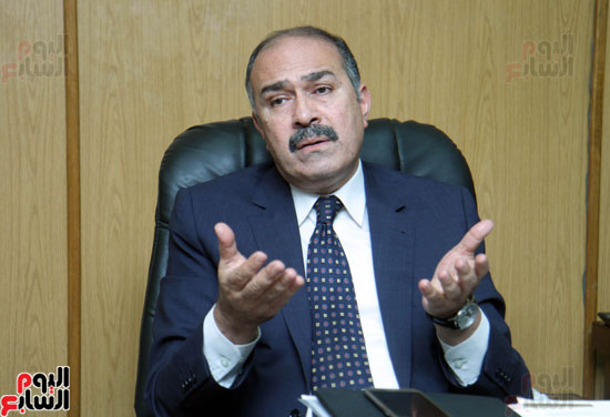 -الدكتور-أحمد-حجازى-رئيس-مجلس-إدارة-الشركة-القابضة-للأدوية-(7)