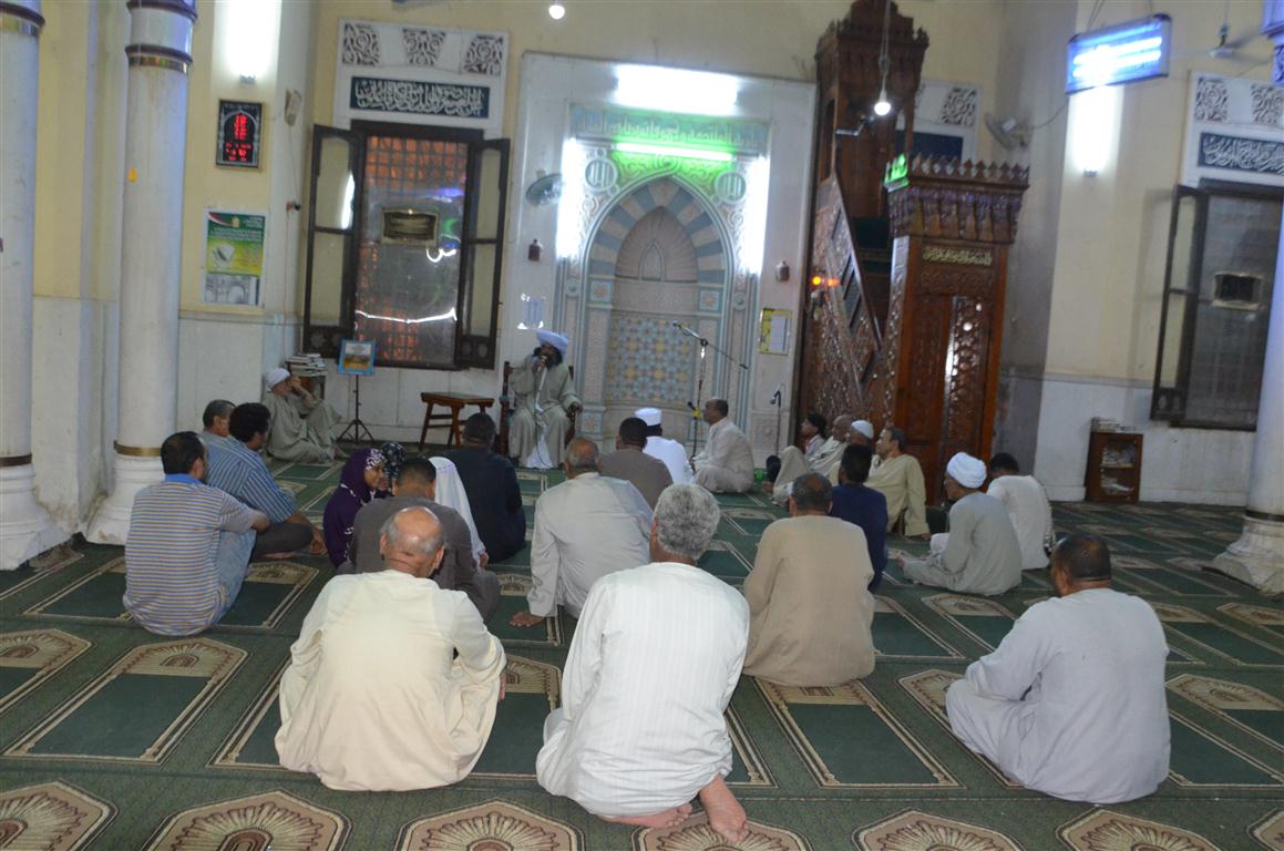 جانب من خاطرة التراويح بالمسجد