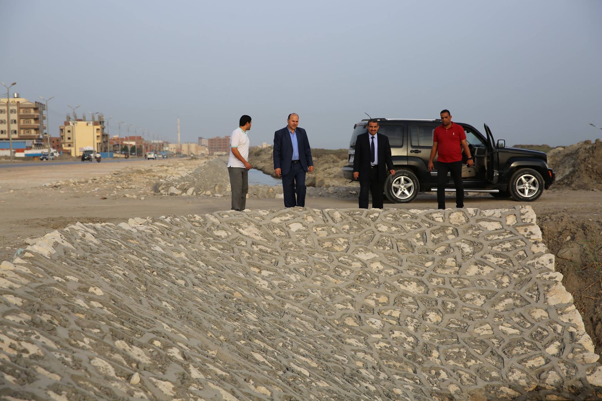  السكرتير العام لكفر الشيخ يتفقد  أعمال حمايبة بحيرة البرلس