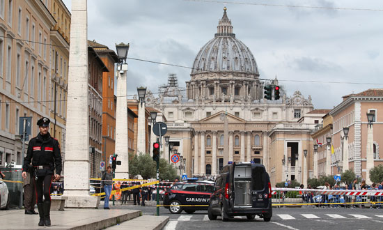 طوارئ فى العاصمة الإيطالية لوجود قنبلة قرب الفاتيكان
