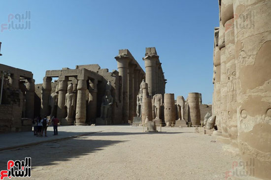 الفناء الداخلى لمعبد الاقصر