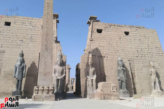 شاهد عظمة وشموخ القدماء المصريين فى أروقة ومقصورات معبد الأقصر التاريخي