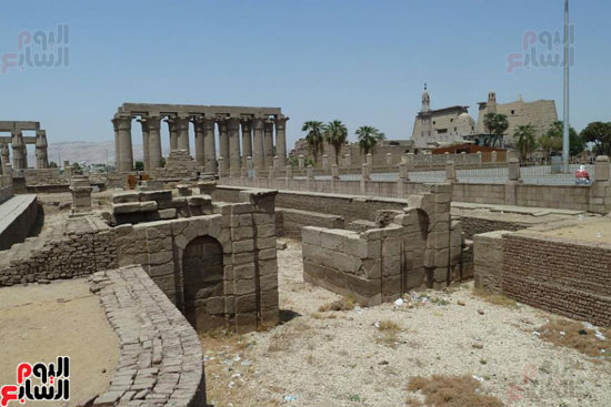 الجزء الخارجى من المعبد تجاه ميدان أبو الحجاج الاقصري