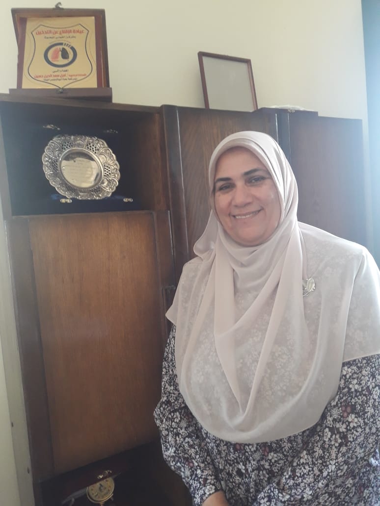 الدكتورة امل سعد الدين ، مؤسسة عيادة الاقلاع عن التدخين