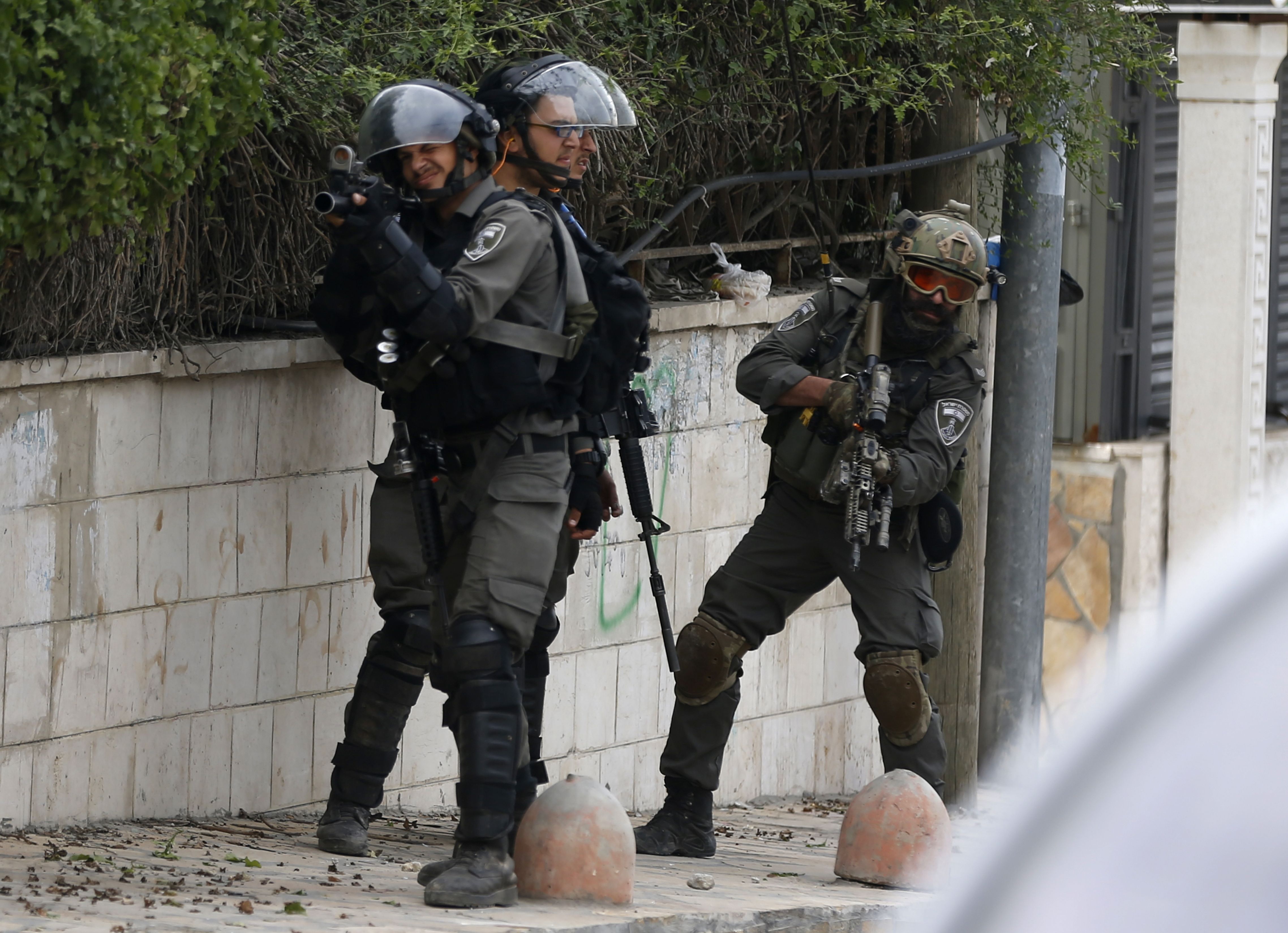 قوات الاحتلال الإسرائيلى 