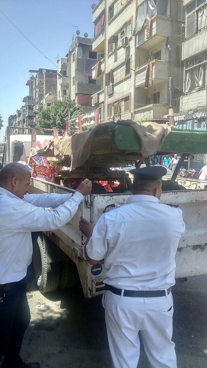 حملات امنية لازالة الاشغالات بشوارع القاهرة (2)