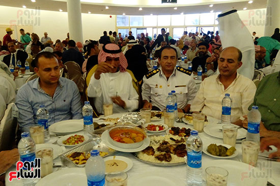 حفل إفطار بمناسبة ذكرى العاشر من رمضان (1)