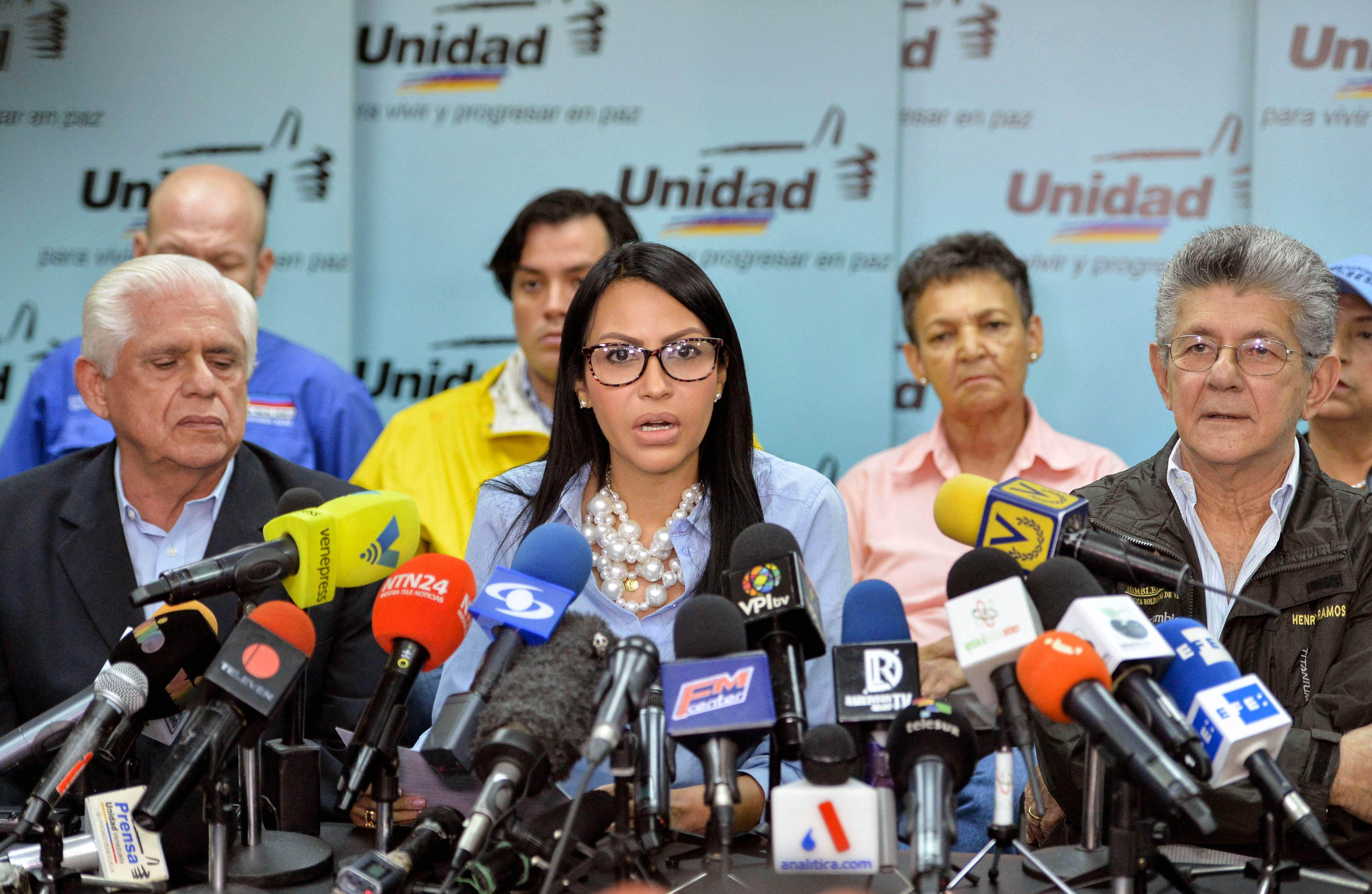 المعارضة الفنزويلية تدعو لمقاطعة الانتخابات