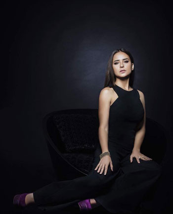 27995-نيللي-كريم 27995-نيللي-كريم