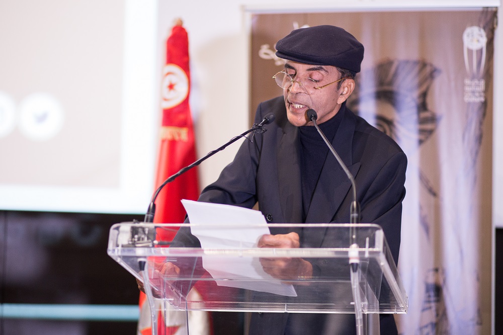 إبراهيم الكونى خلال إلقاء كلمته فى ملتقى تونس للرواية العربية الأول (7)