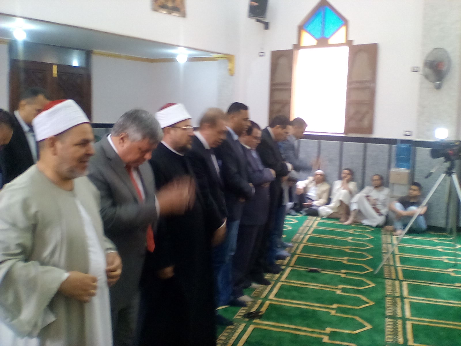 وزير الأوقاف وسكرتير عام المنوفية يفتتحان مسجد سيدى موسى  (3)