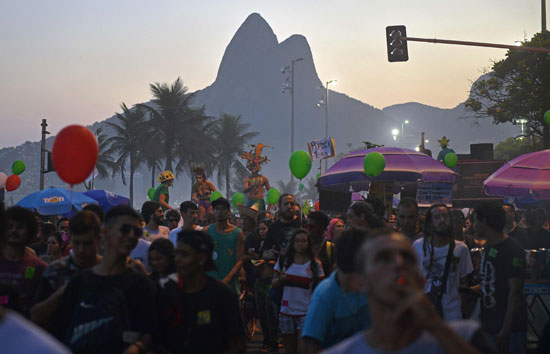 برازيليون يطالبون بتقنين الماريجوانا
