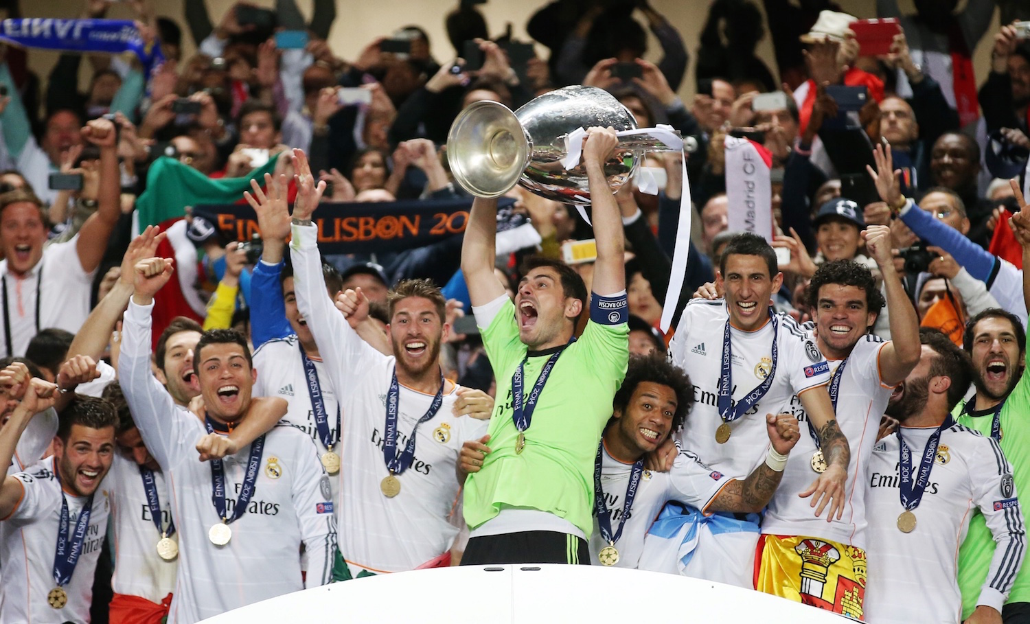 ألقاب ريال مدريد تعادل جميع أندية إنجلترا فى دورى أبطال أوروبا ألقاب ريال مدريد تعادل جميع أندية إنجلترا فى دورى أبطال أوروبا