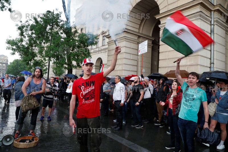 متظاهري المجر