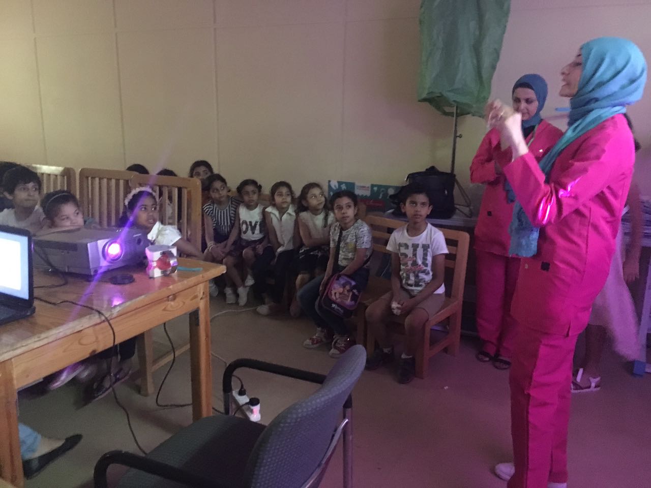 ندوة توعوية للعناية بأسنان الأطفال بمكتبة مصر الجديدة (2)
