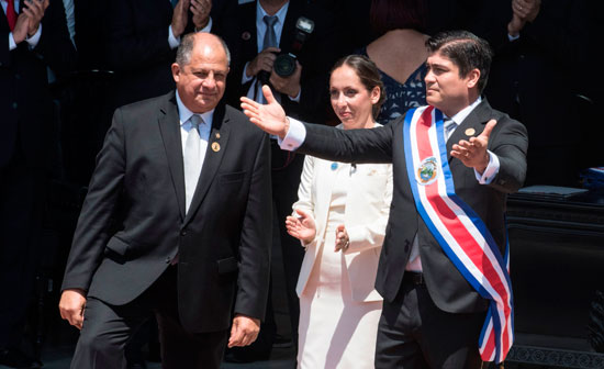 رئيس كوستاريكا الجديد كارلوس ألفارادو