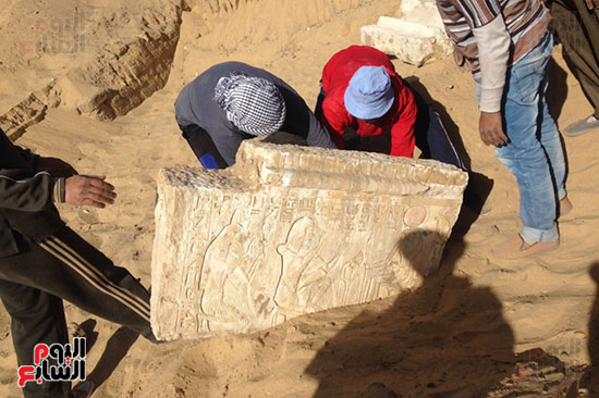 اكتشاف مقبرة يوراخى القائد الأعلى للجيش المصرى القديم بسقارة (10)