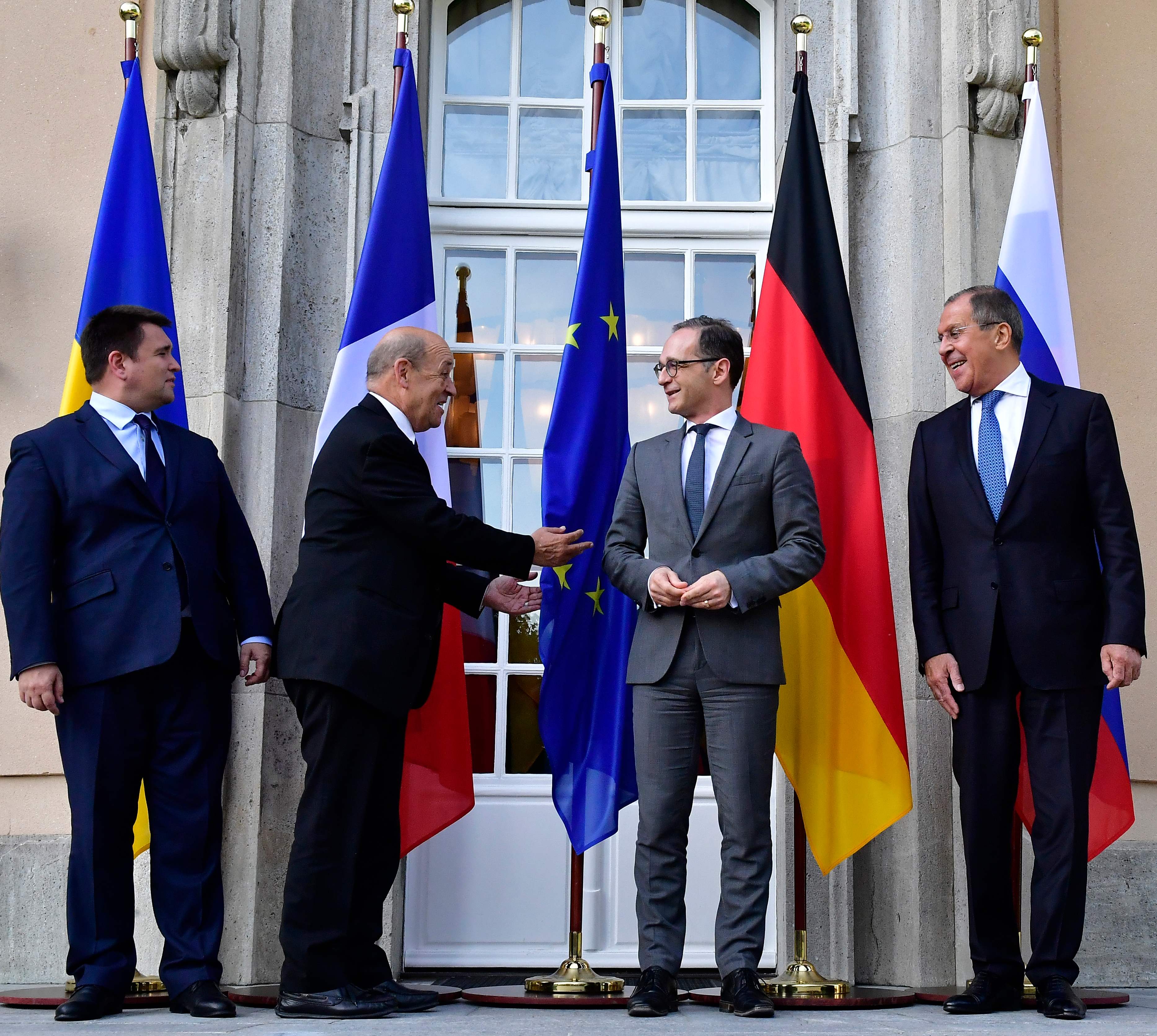 وزراء خارجية روسيا وأوكرانيا وألمانيا وفرنسا ببرلين