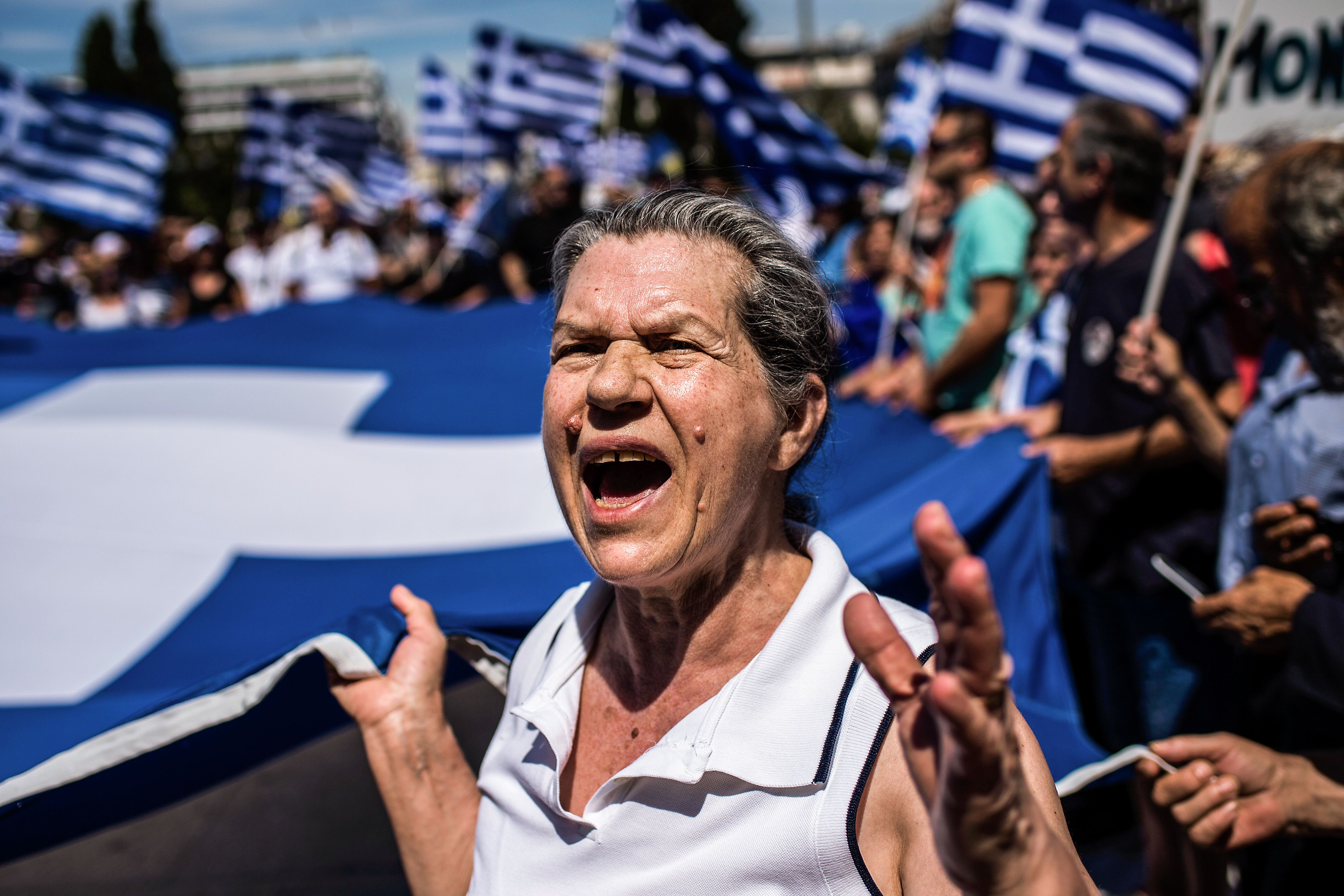 تظاهرات للمعارضة اليونانية