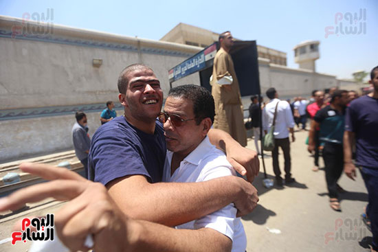 الإفراج عن 2110 مساجين و677 إفراج شرطى والرئاسة تسدد دين 690 غارما (18)