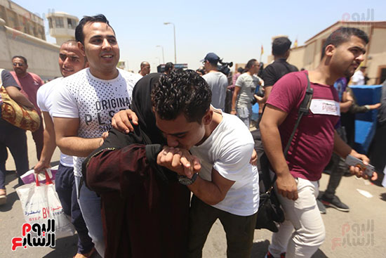 الإفراج عن 2110 مساجين و677 إفراج شرطى والرئاسة تسدد دين 690 غارما (19)