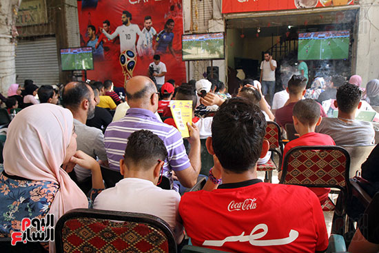 صور  الجماهير المصرية يتابعون مباراة منتخب مصر (43)