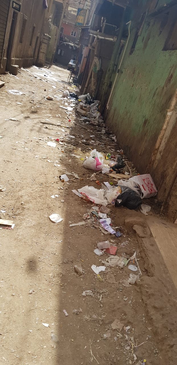 انتشار القمامة بشوارع مدينة الواسطى (3)