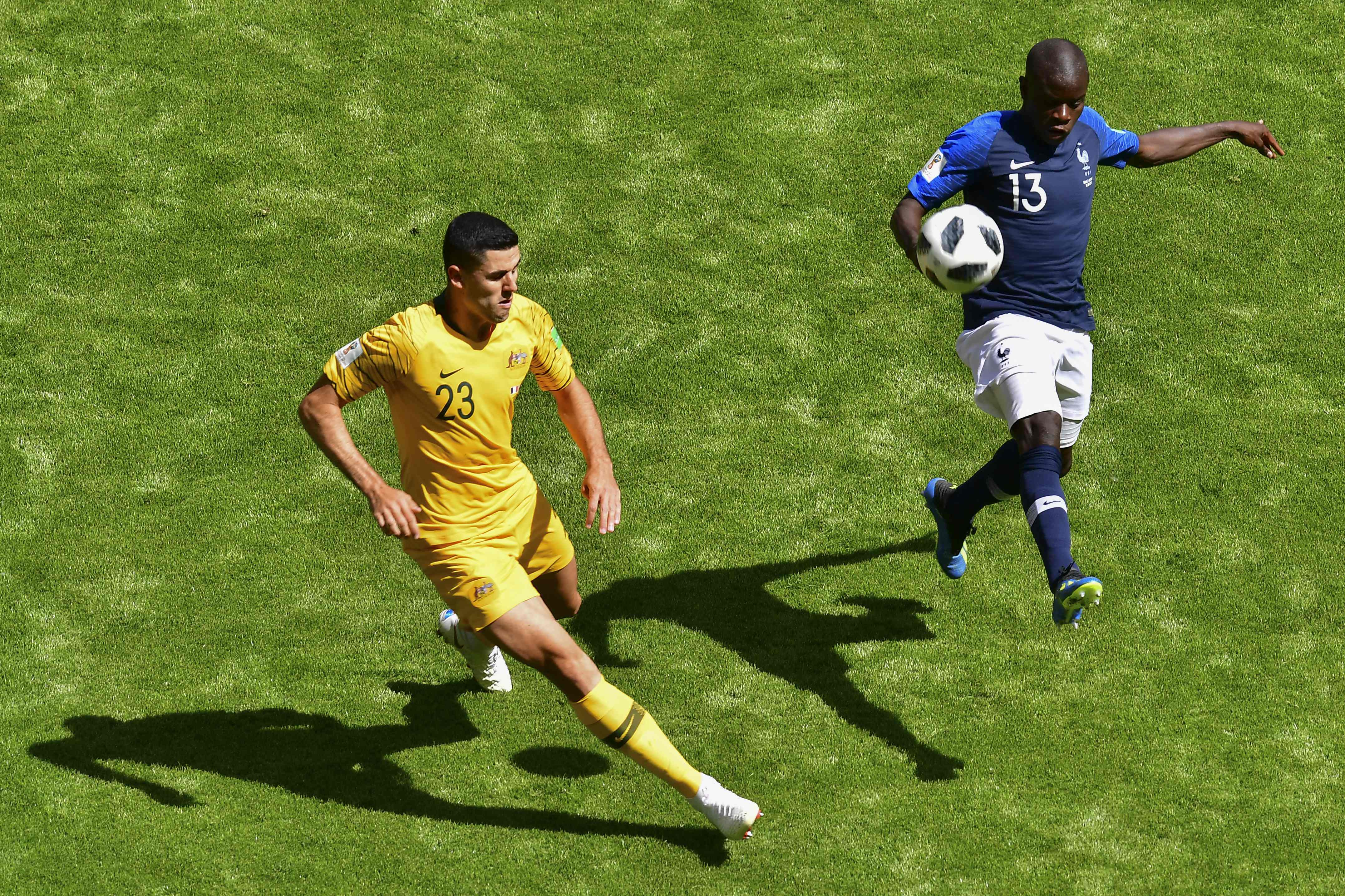 مباراة فرنسا وأستراليا (1)