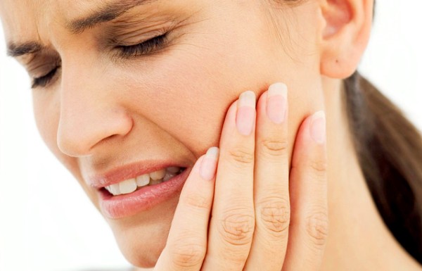 نصائح لعلاج تقرحات الفم