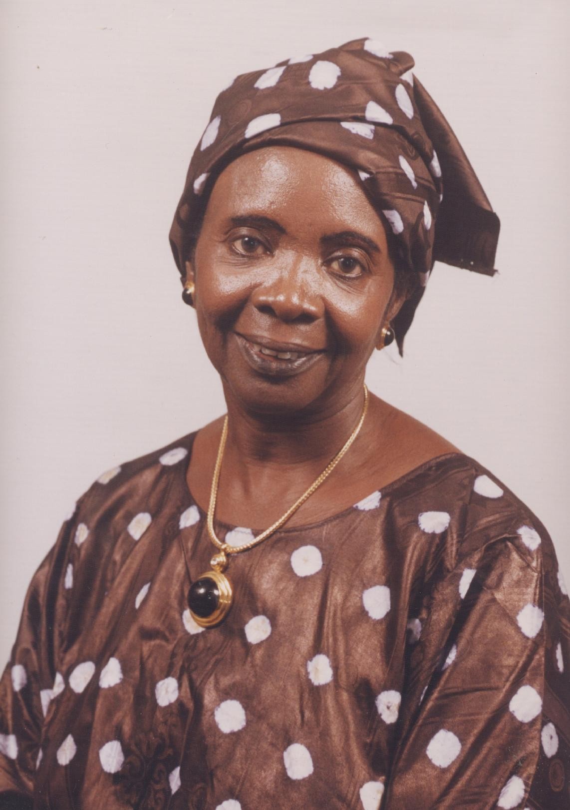 الكاتبة السنغالية أميناتا ساو فال