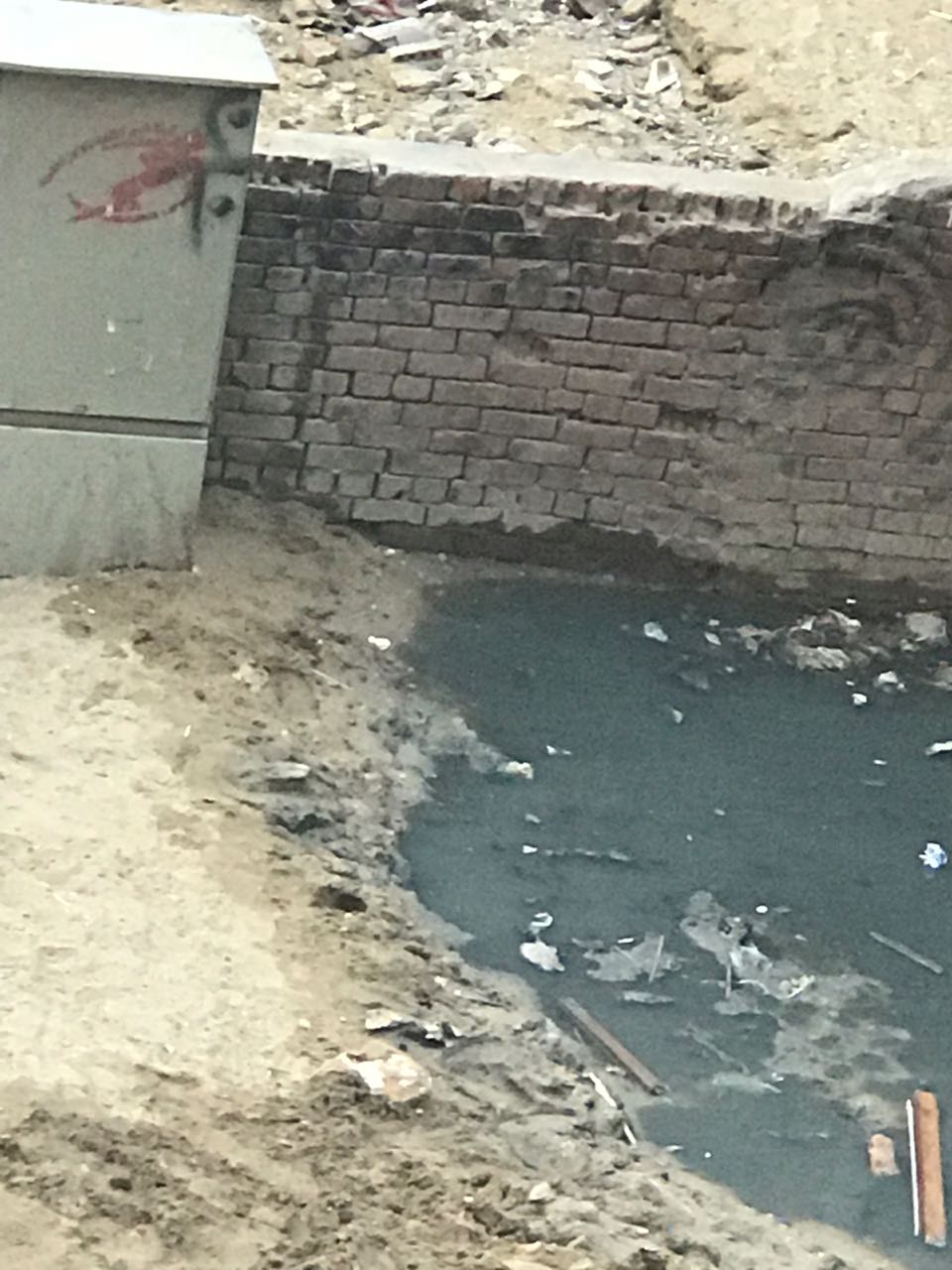 مياه الصرف بشارع سليم الزقلة  (2)